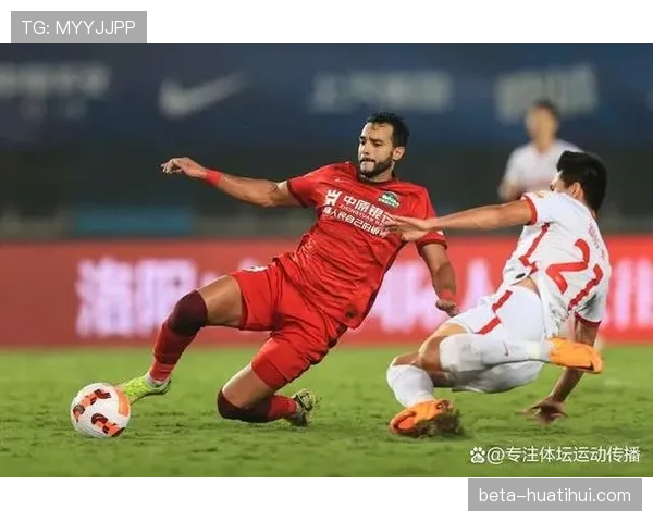 吉达联合贝纳蒂亚防守漏洞分析 边路空档被对手反复利用